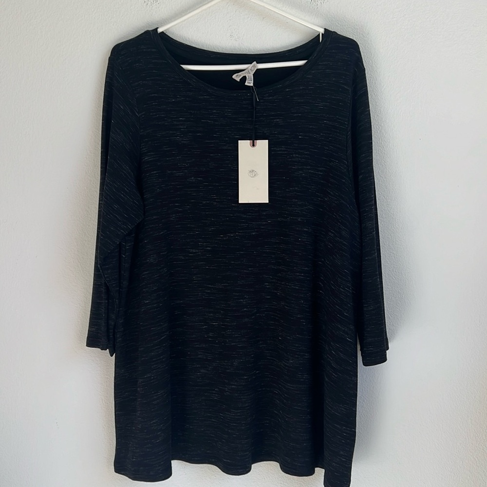New Black Eliane Rose Long Sleeve Tee